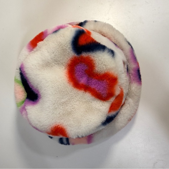 Marc Jacobs Kids Fleece White Multicolor Logo Bucket Hat Beanie Size 56cm - Picture 5 of 11